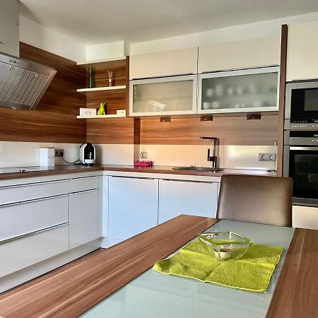 Ferienwohnung H&H Happy Holiday Velden am Wörthersee Eksteriør billede