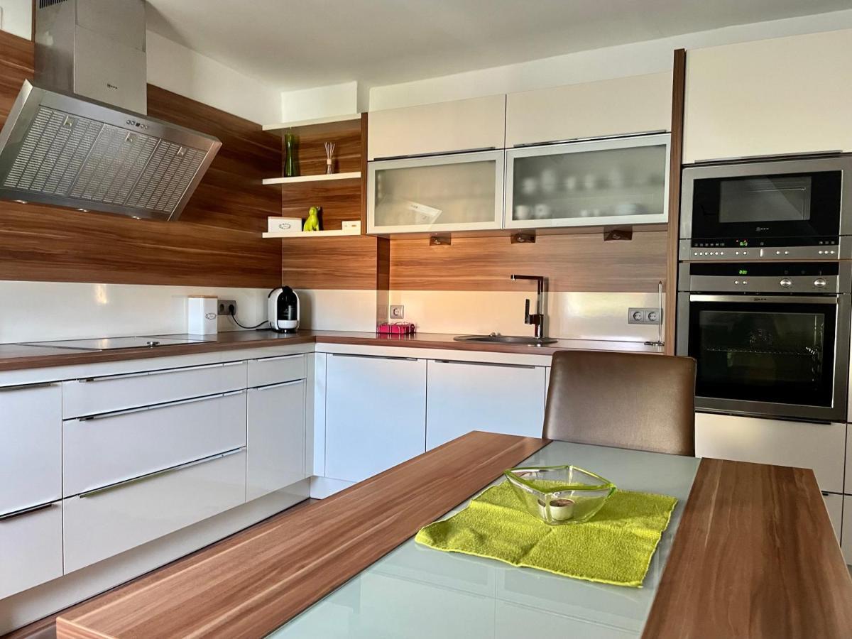 Ferienwohnung H&H Happy Holiday Velden am Wörthersee Eksteriør billede